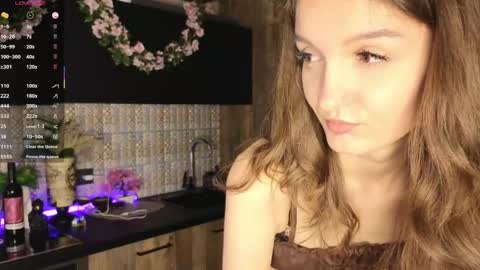 Eva online show from May 9, 5:19 pm