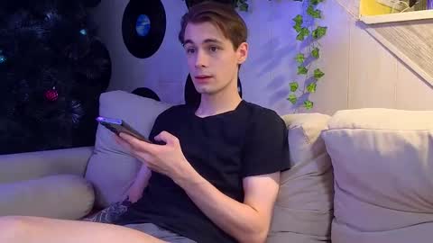 Samuel online show from December 21, 4:19 am