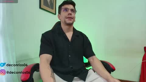 Santiago online show from January 8, 9:20 pm