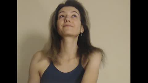 Deelightfull online show from February 8, 8:42 am