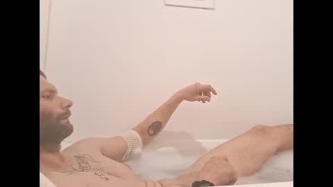 deepstroke69699 online show from December 17, 11:11 pm