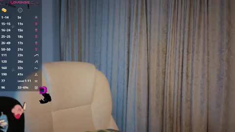 Stephanie.e  online show from November 27, 3:58 am