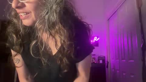 Tori online show from October 16, 6:46 am