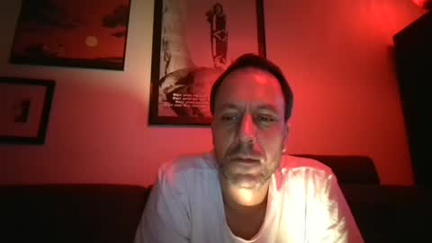 Snapshot of degrandis chatting on December 1, 10:12 pm Luka Magic online show from December 1, 10:12 pm