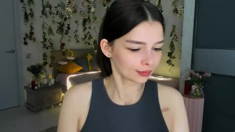 DegreeOfSincerity online show from June 5, 1:34 am