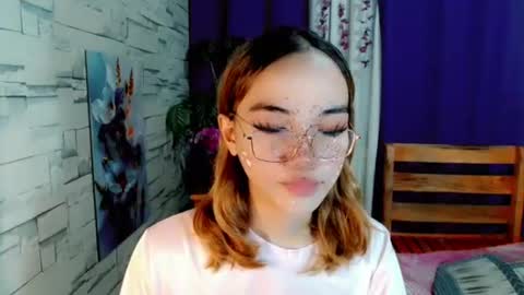 kira online show from July 26, 2:14 pm