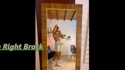  DEIVY  online show from February 18, 8:49 am