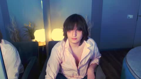 Alex online show from May 31, 3:27 am