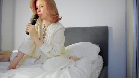 Lana online show from February 22, 6:32 pm