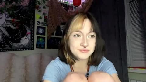 Alisa online show from April 19, 10:01 pm