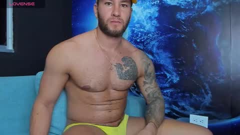 Delessandro online show from October 14, 12:57 am