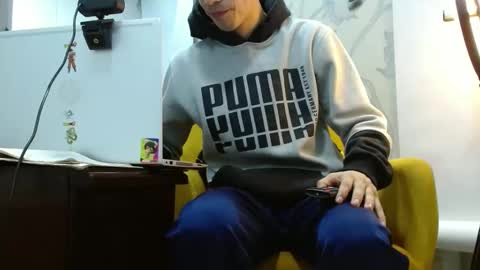 Snapshot of delglo chatting on October 28, 3:51 am delglo online show from October 28, 3:51 am