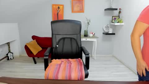 DeliciousLolly online show from October 6, 3:24 am