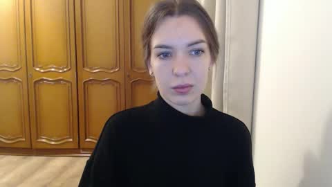 Aurora online show from November 24, 6:34 am