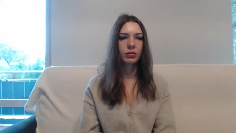 Aurora online show from October 7, 5:47 am