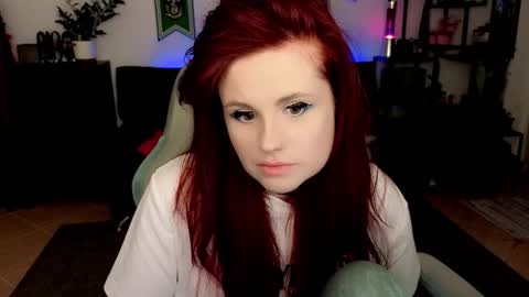 dellacrush_ online show from February 22, 6:54 pm