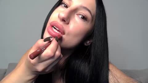 delly_love online show from September 13, 11:40 pm