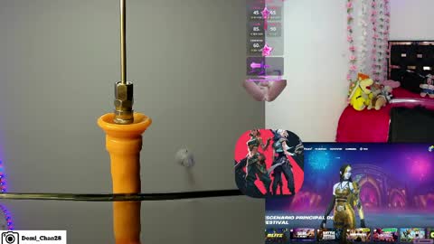 demiii online show from April 21, 9:05 am