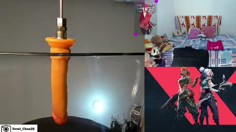 demiii online show from March 4, 7:16 am