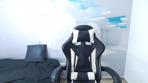 DEMI online show from March 8, 11:48 am