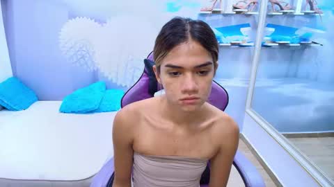 DEMI online show from April 20, 12:19 pm