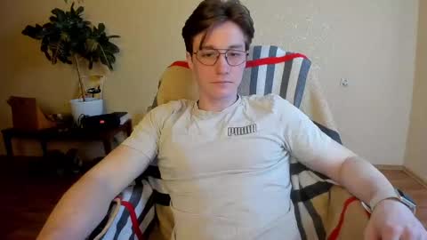 Snapshot of deni_boy99 chatting on March 12, 7:47 pm Deni online show from March 12, 7:47 pm