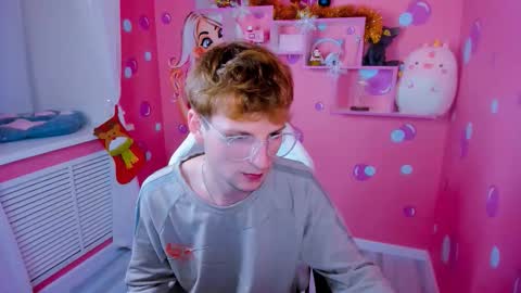 Dennis online show from December 15, 3:52 pm