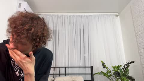 Snapshot of denobluora chatting on January 31, 7:51 pm Jasper   online show from January 31, 7:51 pm