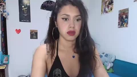 derek_44 online show from July 10, 4:06 am