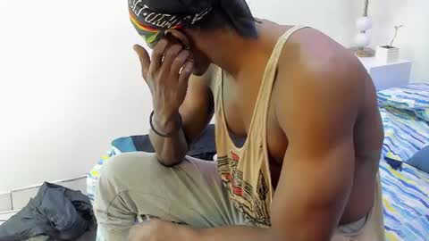 Terry Zyzz online show from August 3, 7:09 pm