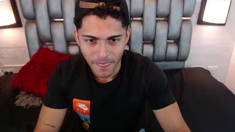 D E R E K online show from April 8, 11:35 am