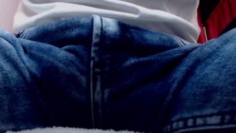 D E R E K online show from October 3, 4:43 am