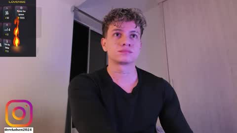 Derek  IG Derekolsen2024 online show from October 16, 2:55 am