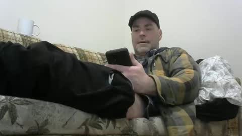 Snapshot of derf007 chatting on March 7, 3:49 pm derf007 online show from March 7, 3:49 pm