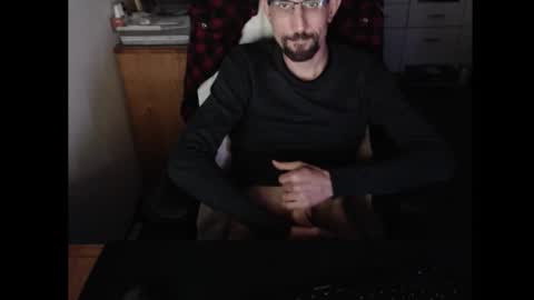 dermattes online show from October 25, 2:50 pm