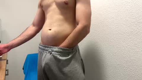 Tom online show from February 15, 3:55 pm