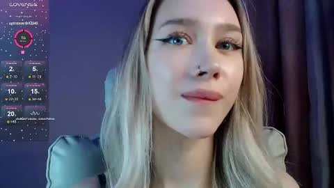 Ari online show from October 26, 6:51 pm