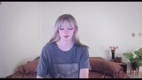 Domi  online show from June 14, 1:02 pm