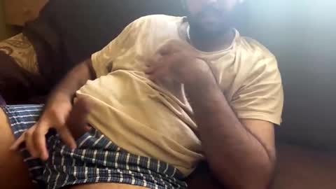 desidaddywaves online show from April 27, 4:37 pm