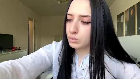 Kira online show from May 17, 10:46 am