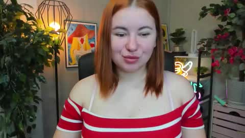 LAYLA online show from November 7, 7:44 am