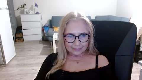 S O F I A online show from February 13, 6:26 pm