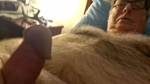 Desmon1958 online show from April 20, 6:33 pm