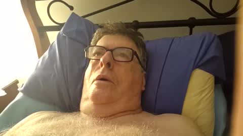 Desmon1958 online show from February 28, 7:29 pm