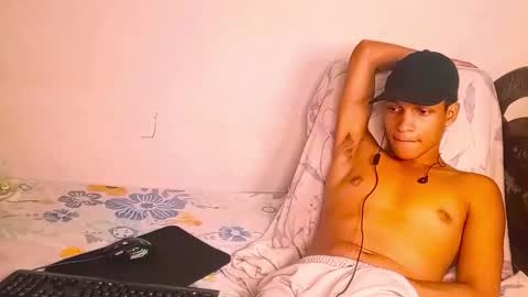 deus_steim online show from November 11, 4:58 am