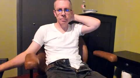 Snapshot of devas11 chatting on October 14, 12:41 pm Devas online show from October 14, 12:41 pm