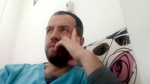 devil_devil31 online show from April 18, 10:39 am