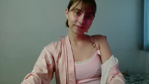 Snapshot of dewkiss chatting on October 10, 2:12 pm dewkiss online show from October 10, 2:12 pm