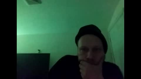 deznuts130 online show from February 9, 8:29 am