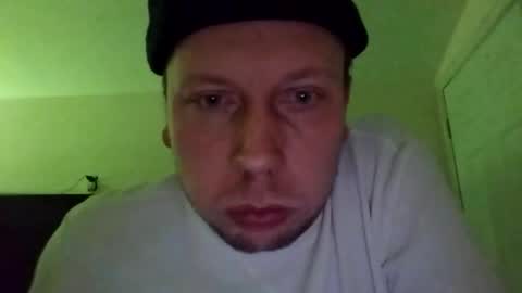 deznuts130 online show from February 12, 6:17 am